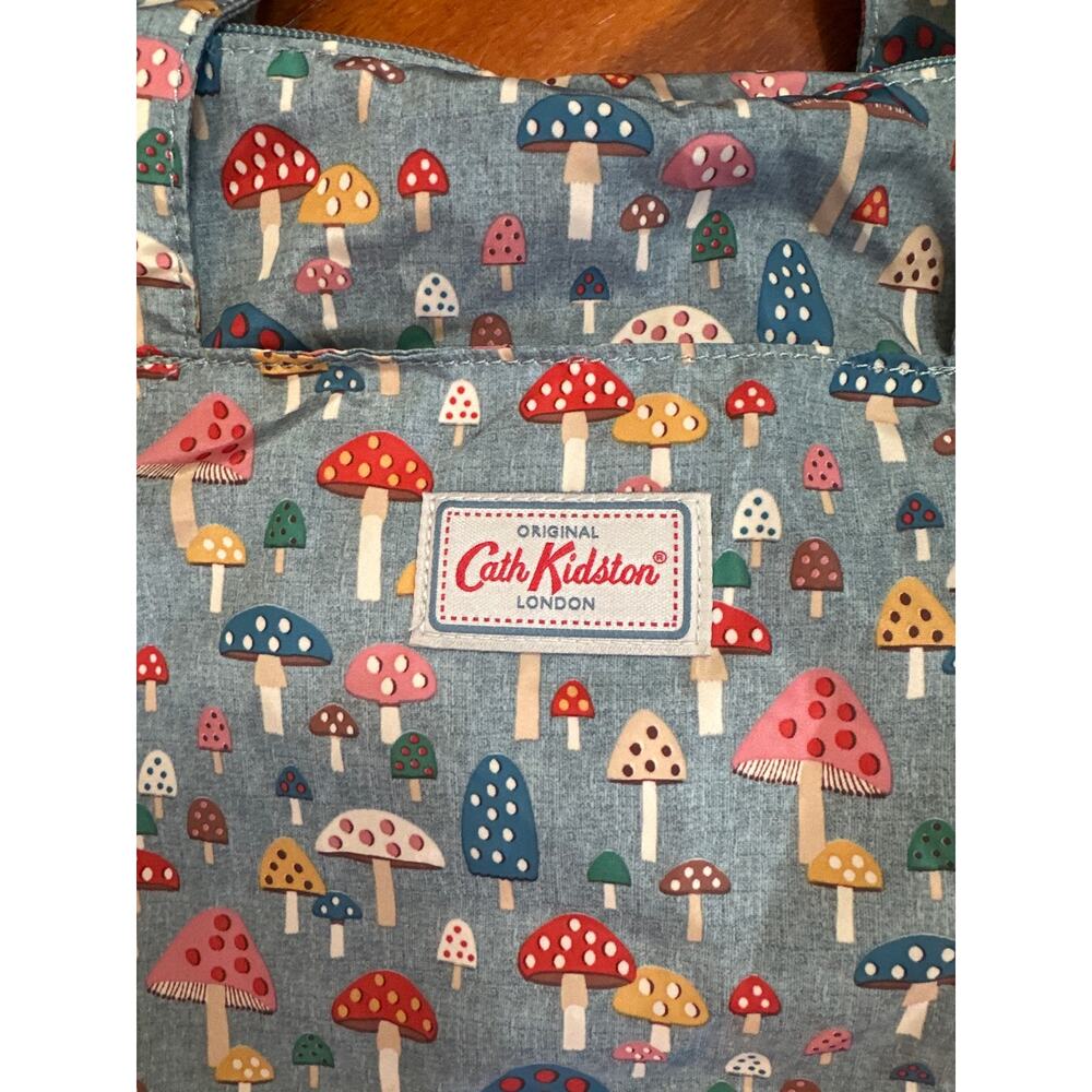 Cath Kidston Mushroom Print Packable Tote Bag with luggage pass-through - Picture 2 of 5